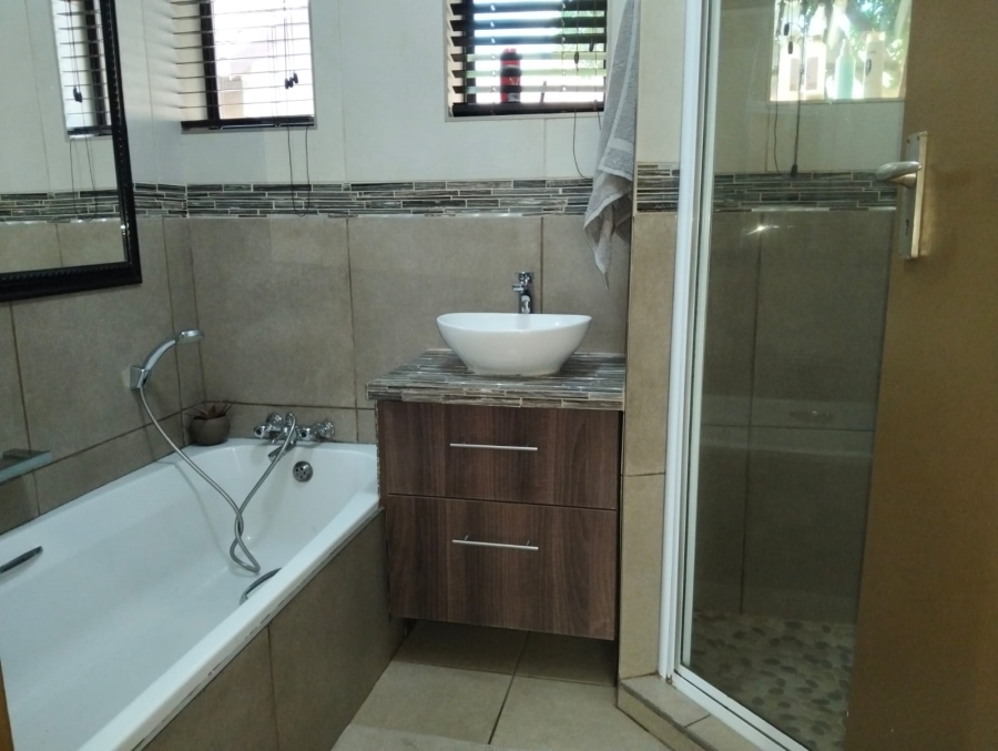 3 Bedroom Property for Sale in Protea Park North West